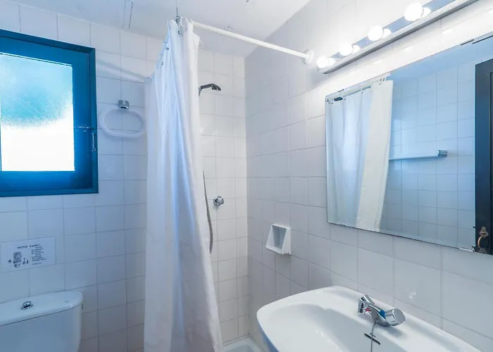 Casa 3 O En Complejo בית נופש Binisafua