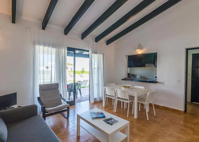 Casa 3 O En Complejo בית נופש Binisafua