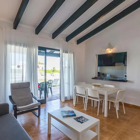 Casa 3 O En Complejo 度假居 Binisafua